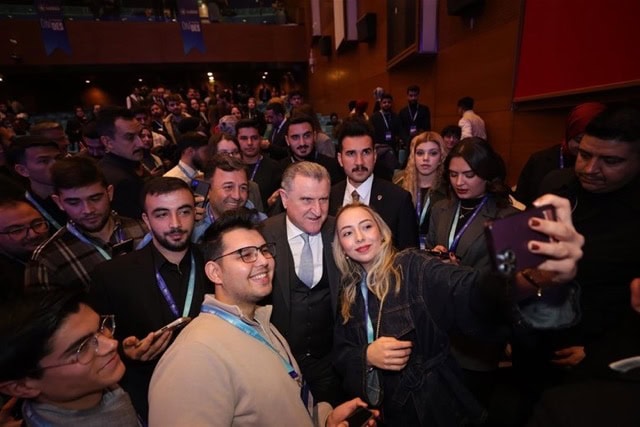 ÜNİDES programı için 4. dönem başvuruları başladı