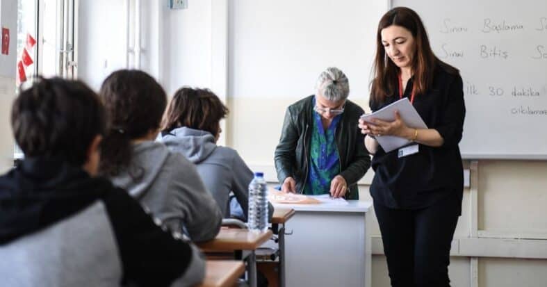2025 Ortaöğretime Geçiş Tercih Ve Yerleştirme Kılavuzu Yayımlandı