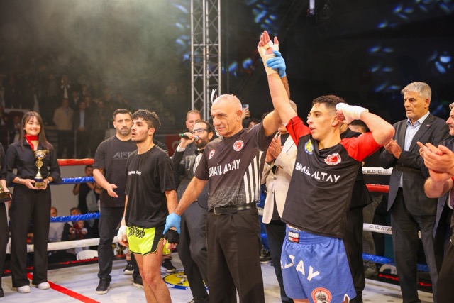 Kocaeli’de kick boks fırtınası esti