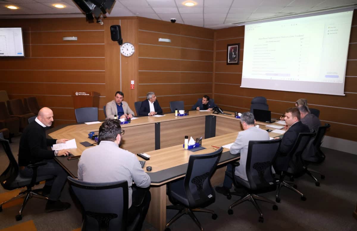 Başkan Tahir Büyükakın’dan 14 Mart Tıp Bayramı’nda Sağlık Çalışanlarına Vefa Dolu Mesaj