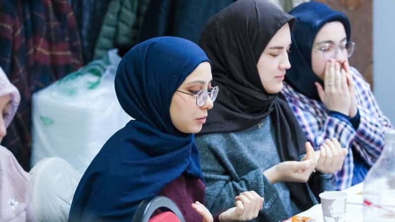 Kocaeli’de 14 Hemşehri Derneğinden Üniversitelilere Ramazan’da İftar Sofraları