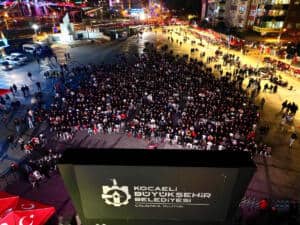 Kocaeli’de Milli Takımın Dünya Kupası Final Yükselişi Kent Meydanı’nda Coşkuyla Kutlandı