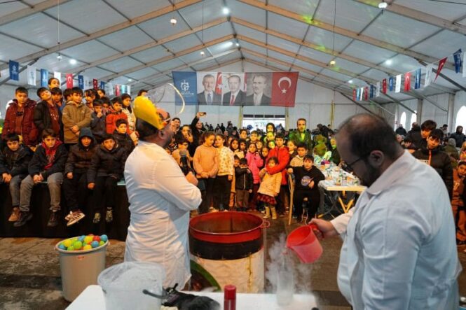 Kocaeli Büyükşehir’in Ramazan Çadırı’nda Hafta Sonu Birlik ve Neşe Dolu Etkinlikler Gerçekleşti