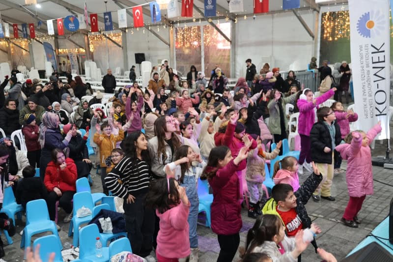 Her gün farklı eğlence, her gün ayrı mutluluk