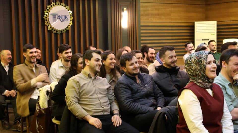 Kocaeli Büyükşehir Kütüphane Personeli, Kütüphane Haftası’na Moral ve Dayanışma Programıyla Başladı