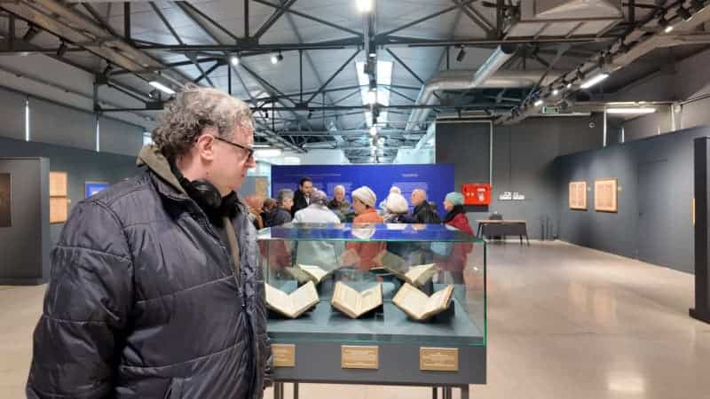 Saygınlar Kulübü Üyeleri, SEKA’da Mukaddes Emanetler ve Yazma Eserler Sergisi’ni Gezdi