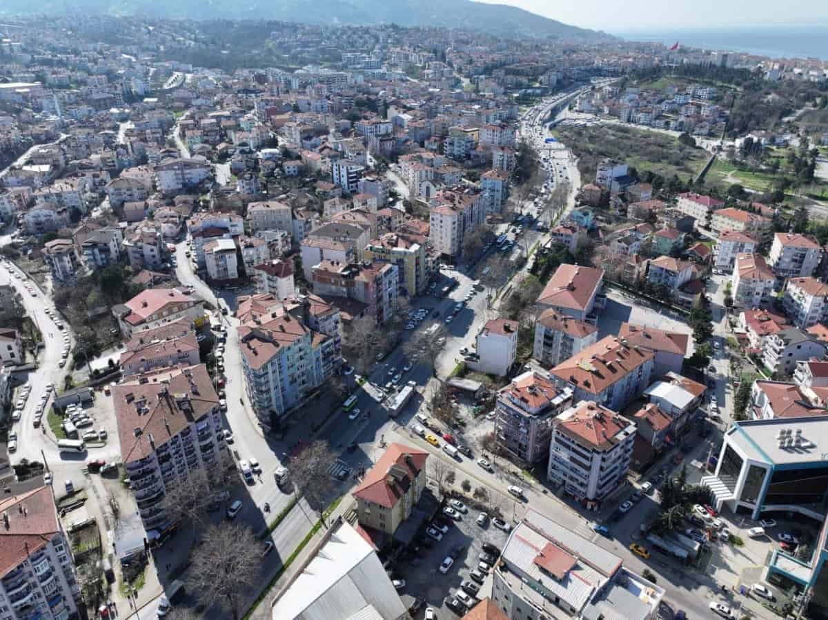 Seka Park’ta Donatılar Yenilenerek Estetik ve Güvenlik Seviyesi Yükseltildi