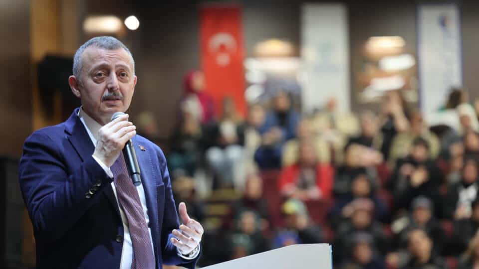 Büyükakın’dan Eğitim Kurumlarına Yapılan Saldırılara Sert Tepki: “Acımız Büyük”