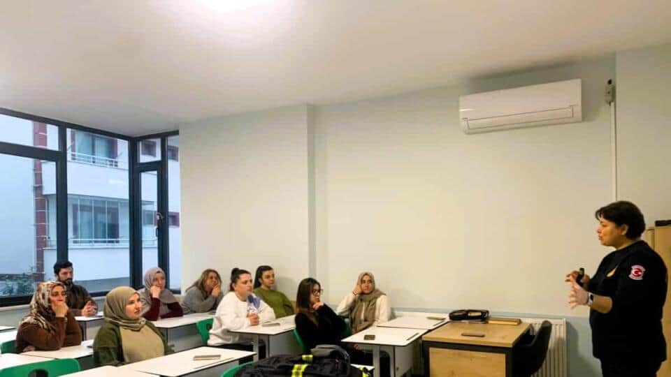 Kocaeli Bilgievleri personeline yangın güvenliği ve acil durum eğitimi tamamlandı