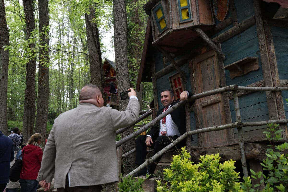 Kocaeli'de 47 İlden Gelen Gazetecilere Vizyon Projeleri Tanıtıldı
