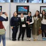 Kartepe Sanat Evi'nde Çocukların 23 Nisan Sergisi Ziyarete Açıldı