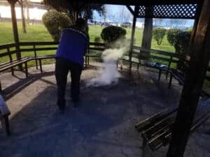 İzmit Balıkhan yakınındaki çardakta çıkan ateş zabıta ekiplerince hızlıca söndürüldü