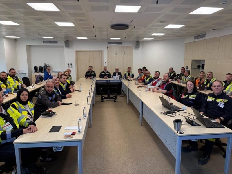 Kocaeli Büyükşehir’den İSG Uzmanlarına TÜPRAŞ İzmit Rafinerisi’nde Uygulamalı Teknik Gezi