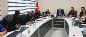 Kerem Aktürkoğlu’ndan Başkan Büyükakın’a İsme Özel 7 Numara Milli Takım Forması Hediyesi