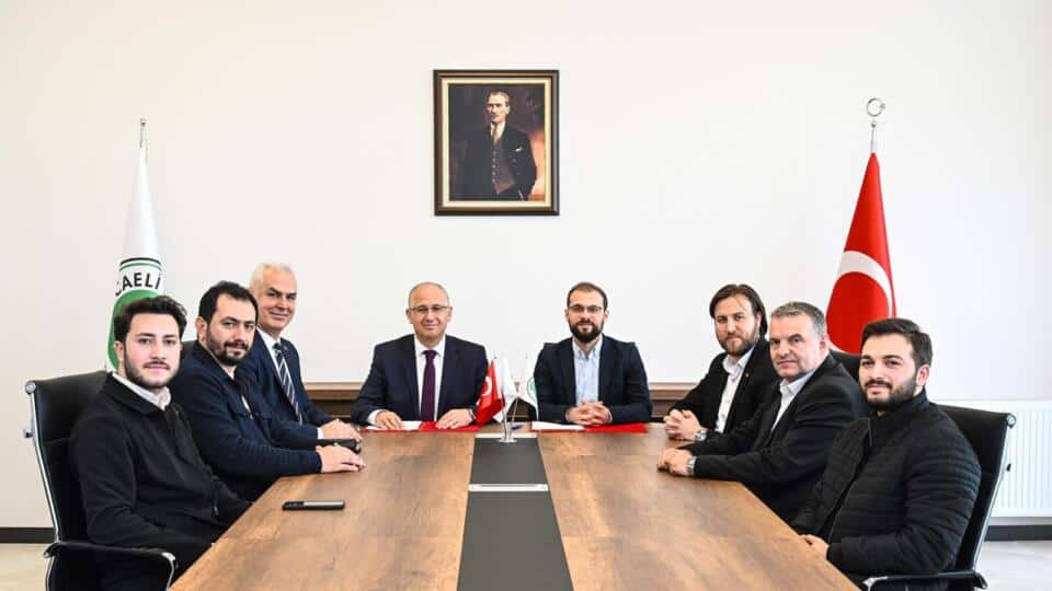 Kocaeli Üniversitesi ve TÜGVA İş Birliğiyle İhtisas Akademi Projesi Hayata Geçiyor