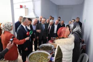 Başkan Tahir Büyükakın, Gebze’de Yağlıdereliler Derneği’nin gönül sofrasında toplumsal birlik vurgusu yaptı